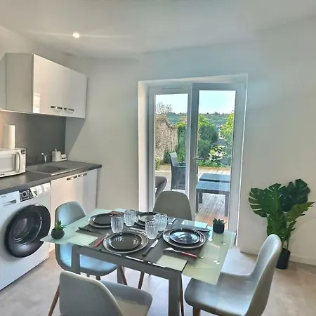 Apartment Confort 7 *